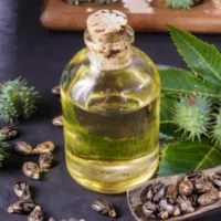 روغن کرچک؛ ۱۶ خاصیت درمانی که نمی‌دانستید