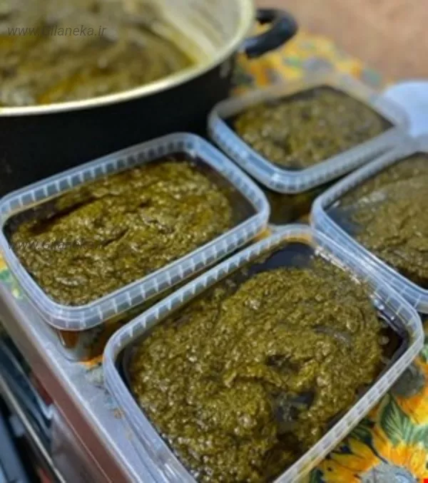 بسته بندی سبزی خورشت ترش واش شمالی آماده برای پخت